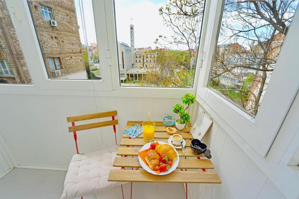 Cozy 1-Bedroom Flat In The Very Center Of Sofia Exterior photo